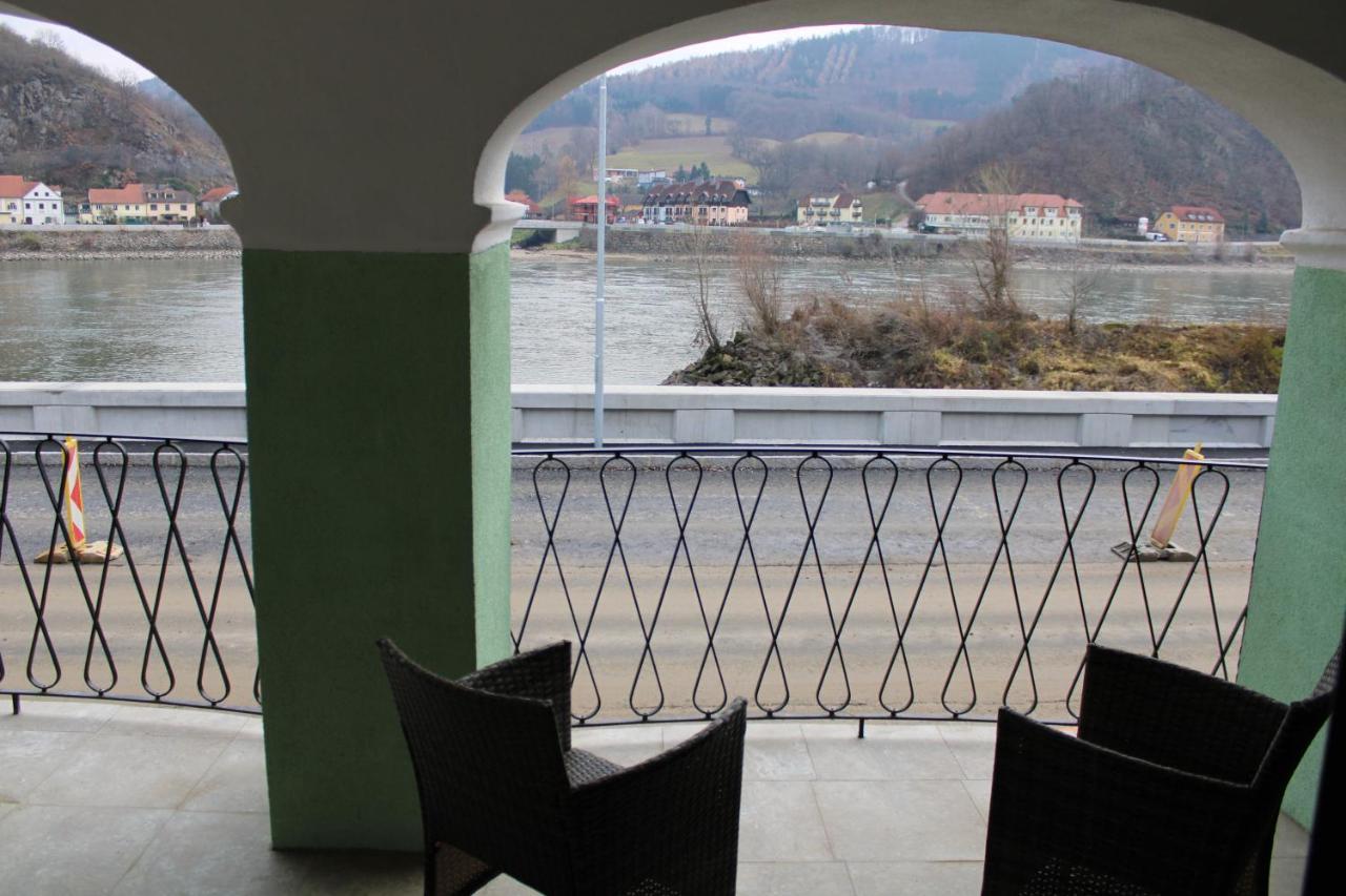 Haus-Donau In Der Wachau Lägenhet Aggsbach Exteriör bild