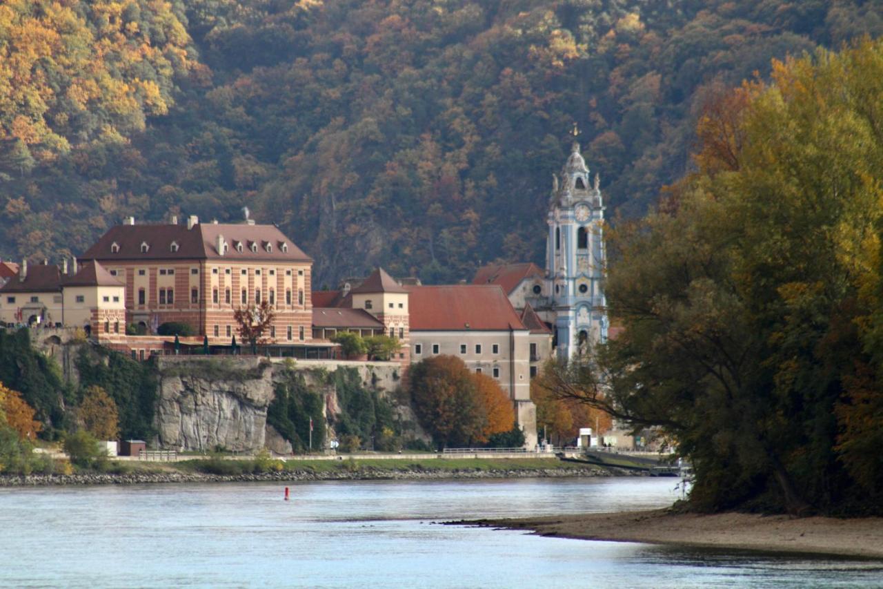 Haus-Donau In Der Wachau Lägenhet Aggsbach Exteriör bild